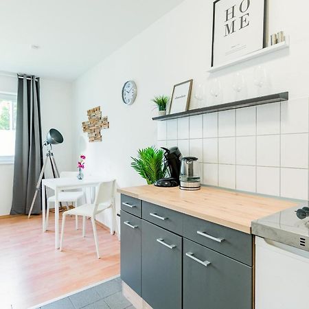 Helles Apartment In Top-Lage Mit Parkplatz Magdeburg Luaran gambar